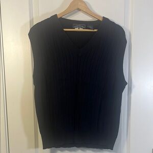 Dark navy blue Woods & Gray sweater vest size large